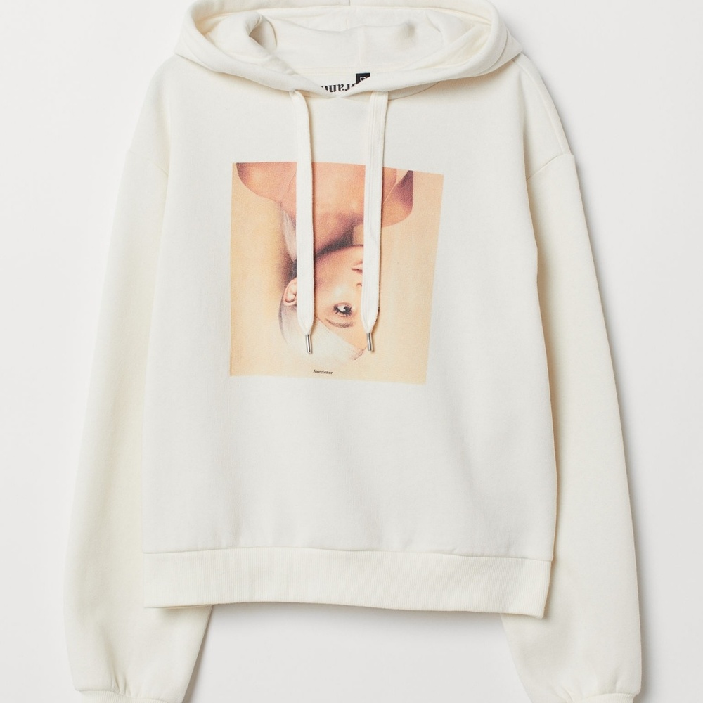 H&M ARIANA GRANDE SWEETENER HOODIE